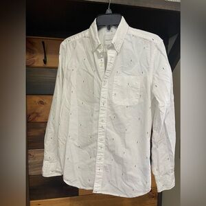 Men's button down shirt. Size S. Washed once. Like new, just needs to be ironed.